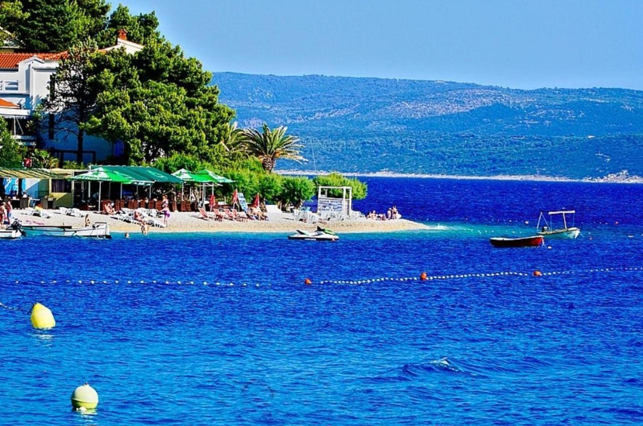 Adriatic Beach Suites Omiš Esterno foto