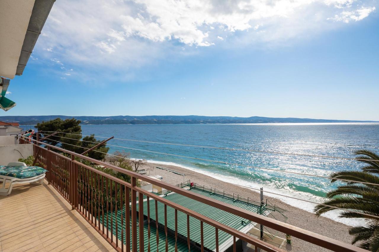 Adriatic Beach Suites Omiš Esterno foto