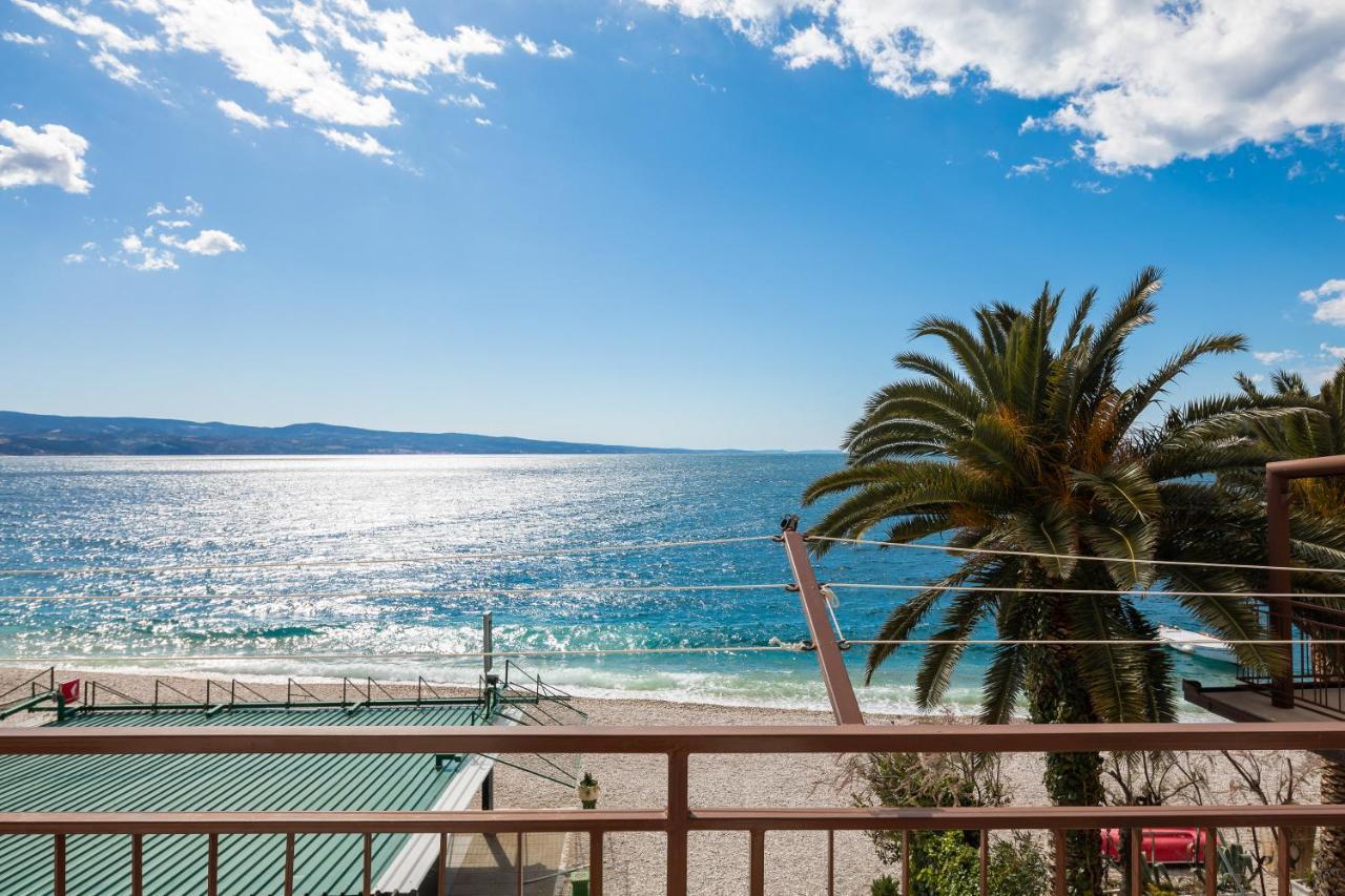 Adriatic Beach Suites Omiš Esterno foto