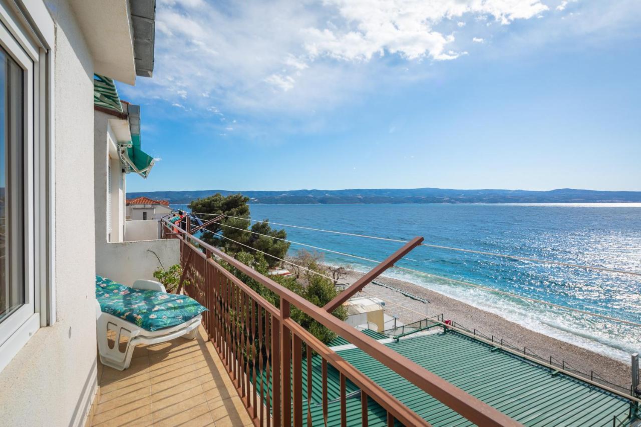 Adriatic Beach Suites Omiš Esterno foto